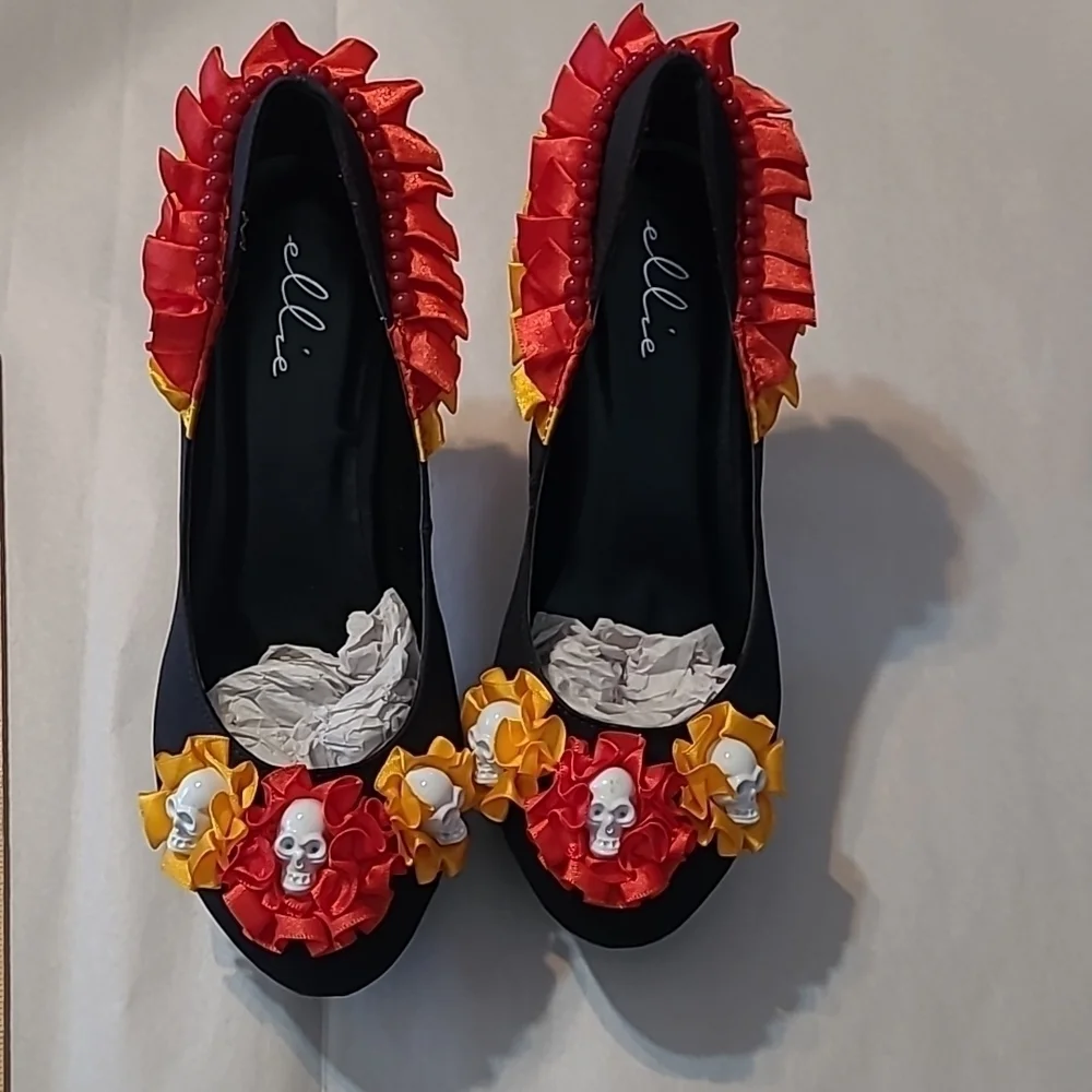 Ellie Colorful Unique Women's Heels NWOT